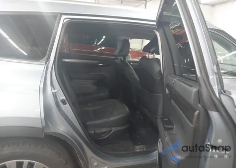 2021 Toyota Highlander Platinum из США, поврежденный, VIN 5TDFZRBH8MS143904